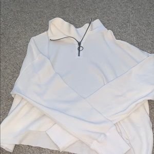 White hollister quarter zip